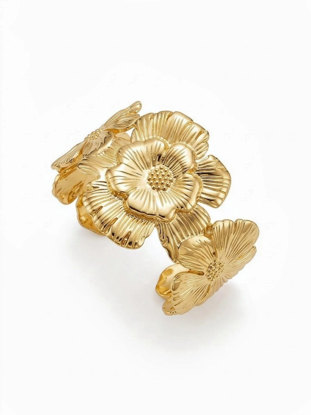 14k Gold plated ( Oro laminado) Floral Statement Cuff Bracelet nip